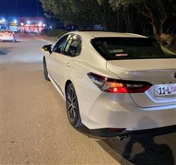 تۆیۆتا کامری